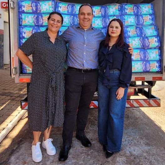 Rede Drogal inaugura 1ª unidade em Taquarituba e faz doação de 5 mil  fraldas geriátricas para Prefeitura - Engenho da Notícia